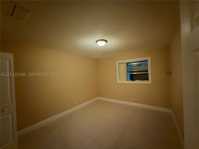 311-315 NW 57th St 311, Oakland Park, FL 33309