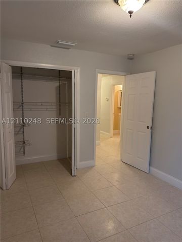 311-315 NW 57th St 311, Oakland Park, FL 33309