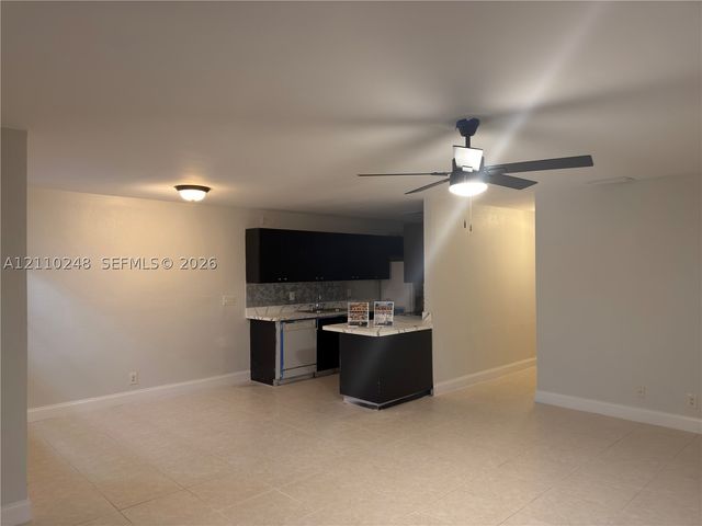 311-315 NW 57th St 311, Oakland Park, FL 33309