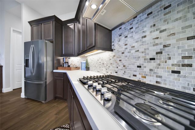 20206 Mahogany Bay Lane, Tomball, TX 77377