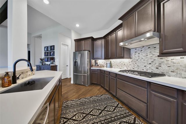 20206 Mahogany Bay Lane, Tomball, TX 77377
