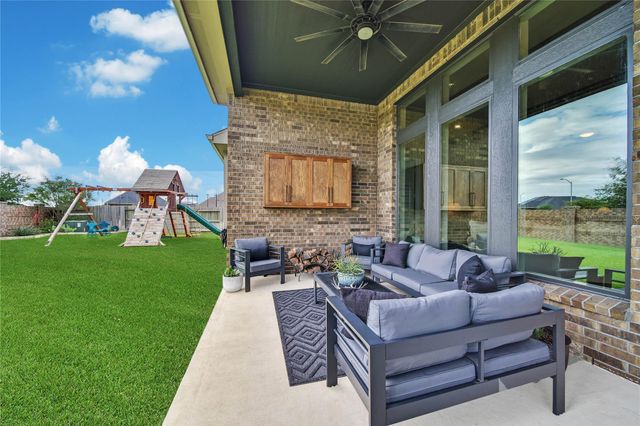 20206 Mahogany Bay Lane, Tomball, TX 77377
