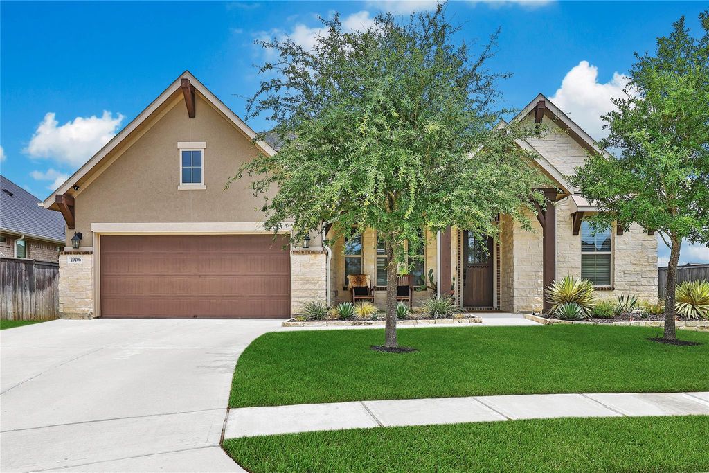 20206 Mahogany Bay Lane, Tomball, TX 77377