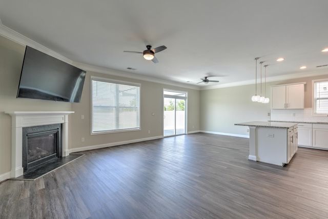 665 Highgarden Lane, Boiling Springs, SC 29316
