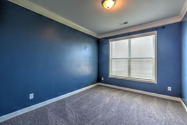 665 Highgarden Lane, Boiling Springs, SC 29316