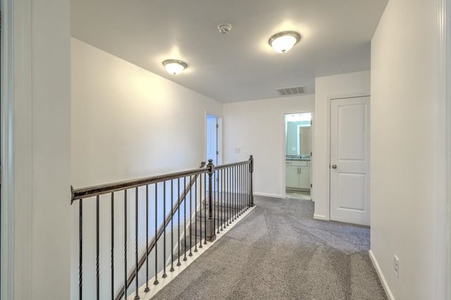 665 Highgarden Lane, Boiling Springs, SC 29316