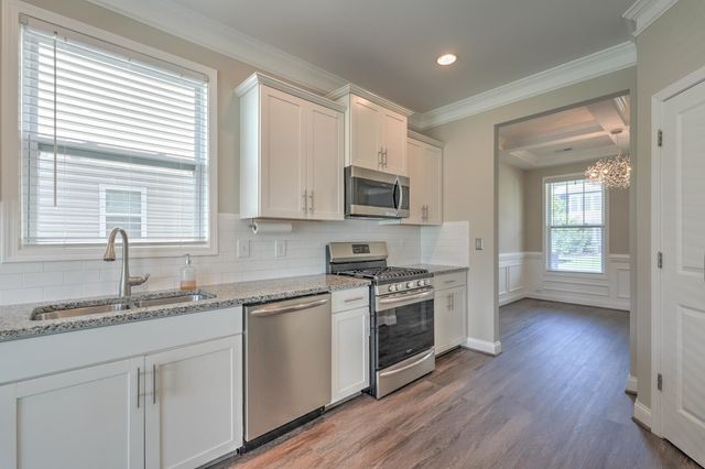 665 Highgarden Lane, Boiling Springs, SC 29316