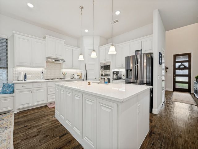 16601 Highland Drive, Celina, TX 75009