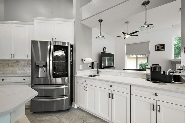 9537 CASTLEFORD POINT, Orlando, FL 32836