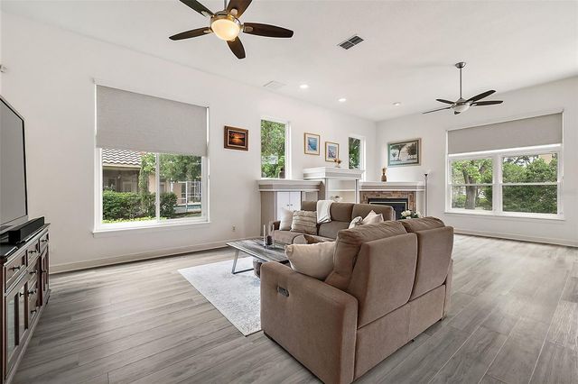 9537 CASTLEFORD POINT, Orlando, FL 32836