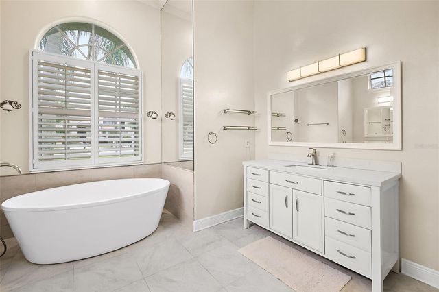 9537 CASTLEFORD POINT, Orlando, FL 32836