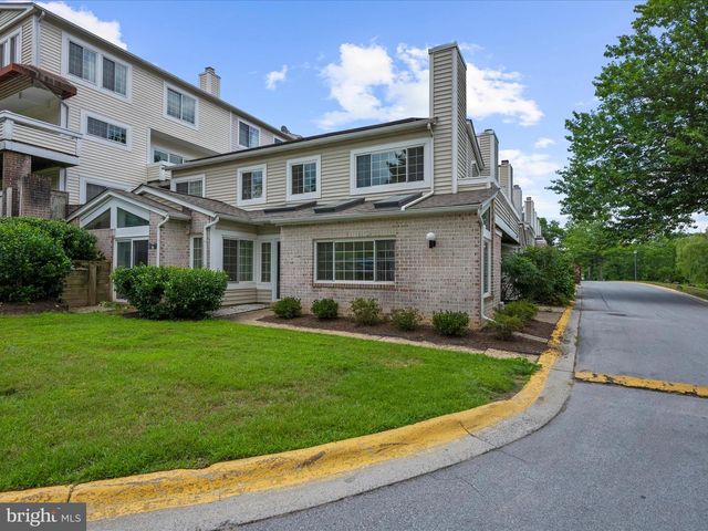 9800 ISLANDSIDE DR, Gaithersburg, MD 20886