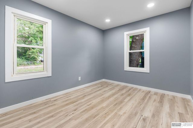 3317 N 39th Street, Omaha, NE 68111