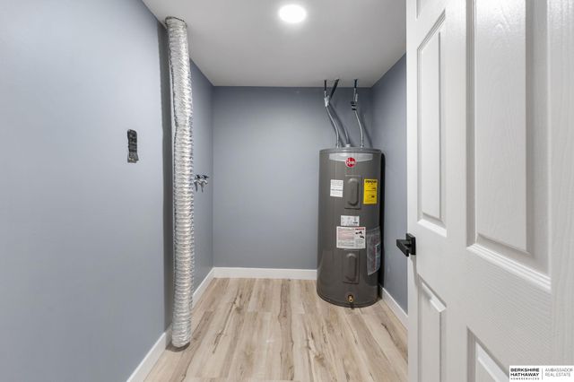 3317 N 39th Street, Omaha, NE 68111