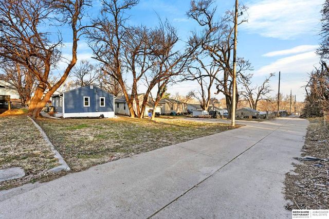 3317 N 39th Street, Omaha, NE 68111