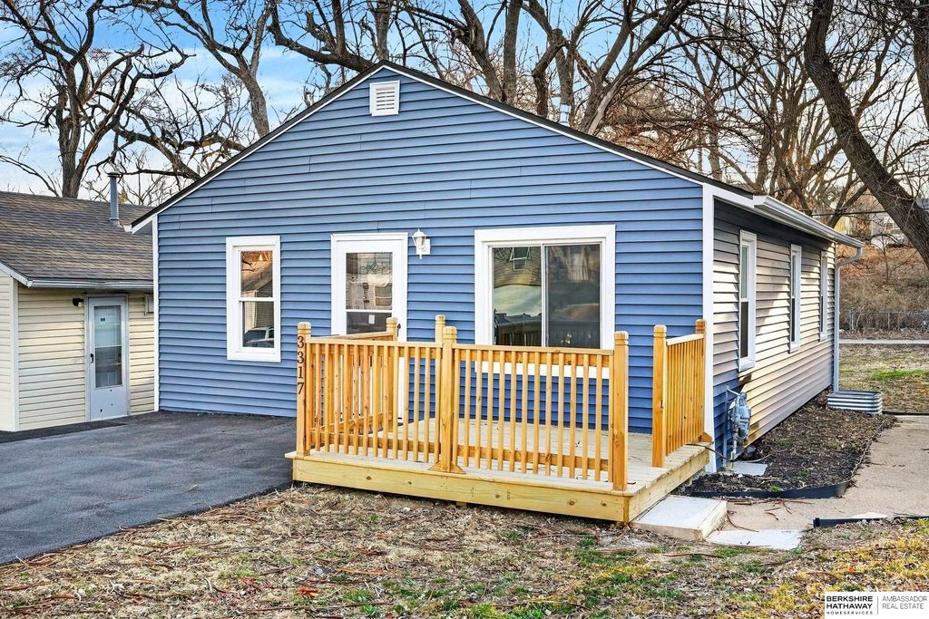 3317 N 39th Street, Omaha, NE 68111