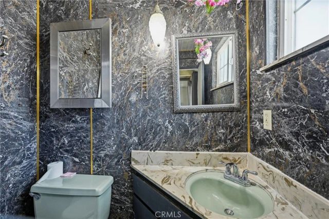 12762 Shoreview Drive, Clearlake Oaks, CA 95423