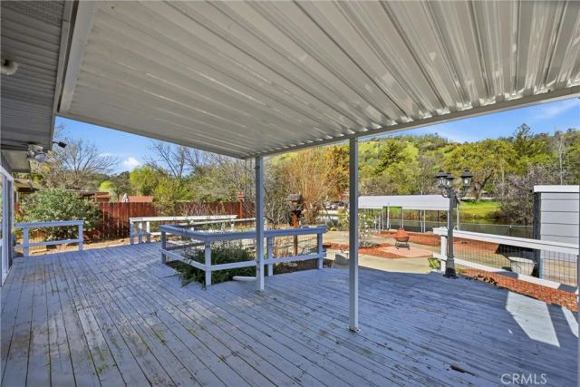 12762 Shoreview Drive, Clearlake Oaks, CA 95423