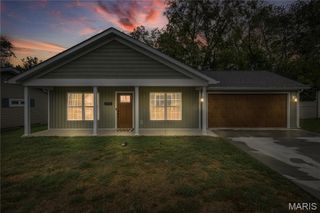 131 N Alexander Street, Farmington, MO 63640