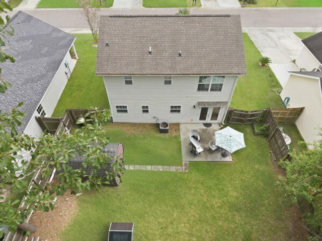 121 Trickle Drive, Summerville, SC 29483