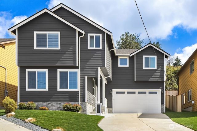 2112 SW 103rd Place, Seattle, WA 98146