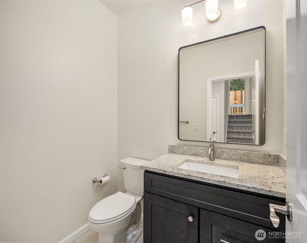 2112 SW 103rd Place, Seattle, WA 98146