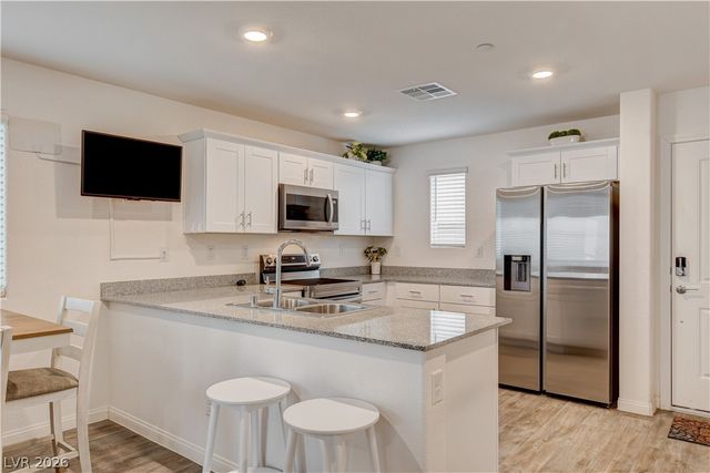 2872 Atomic Tangerine Way 4, Las Vegas, NV 89183