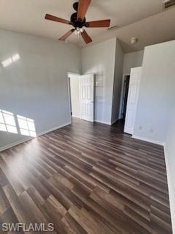 5046 Bolt LN, Lehigh Acres, FL 33973