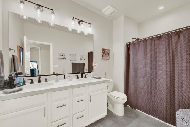 707 Blake Rd, Vacaville, CA 95687