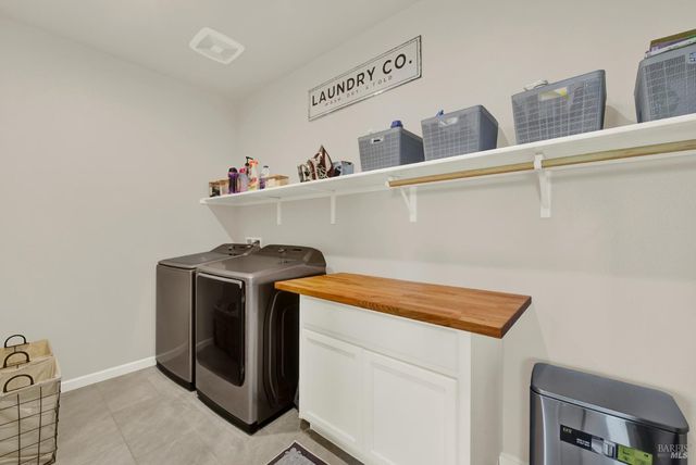 707 Blake Rd, Vacaville, CA 95687