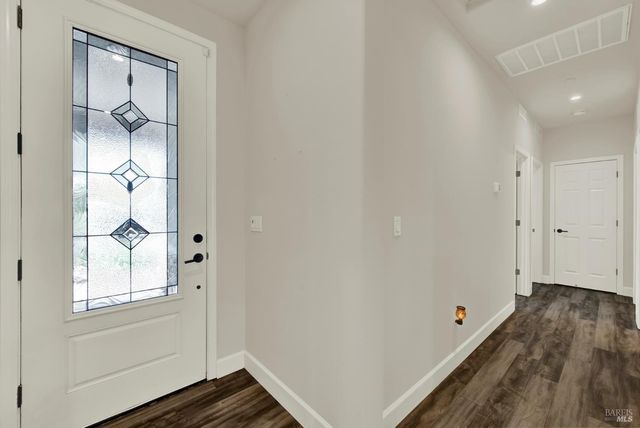 707 Blake Rd, Vacaville, CA 95687