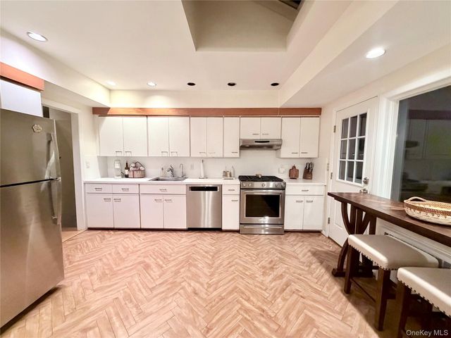 821 Channel Road House, Lido Beach, NY 11561