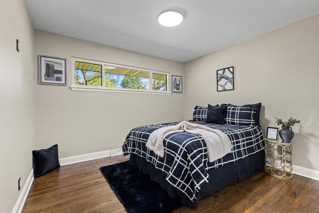 7470 N Navajo ROAD, Milwaukee, WI 53217