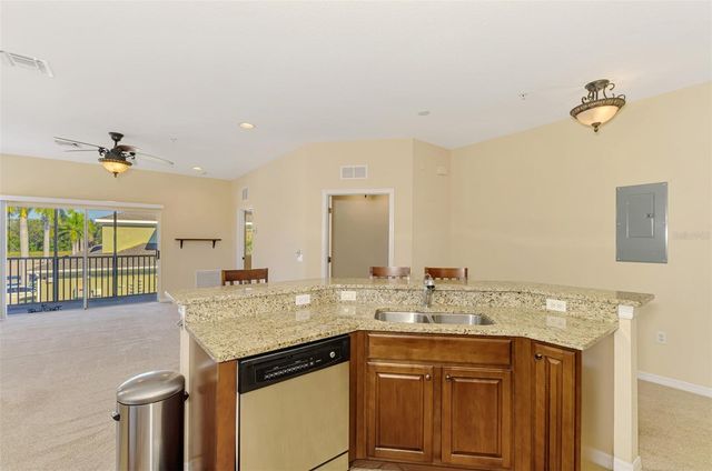 5316 MANG PLACE 1302, Sarasota, FL 34238