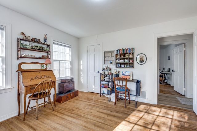 1032 N Lockhart Street, Sherman, TX 75092