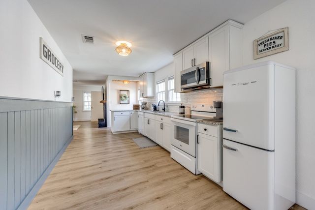 1032 N Lockhart Street, Sherman, TX 75092
