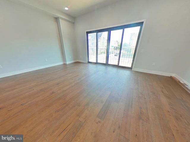 3143 W MONTGOMERY AVE, Philadelphia, PA 19121