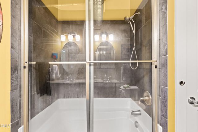 300 Finsbury Street Apt 114, Durham, NC 27703