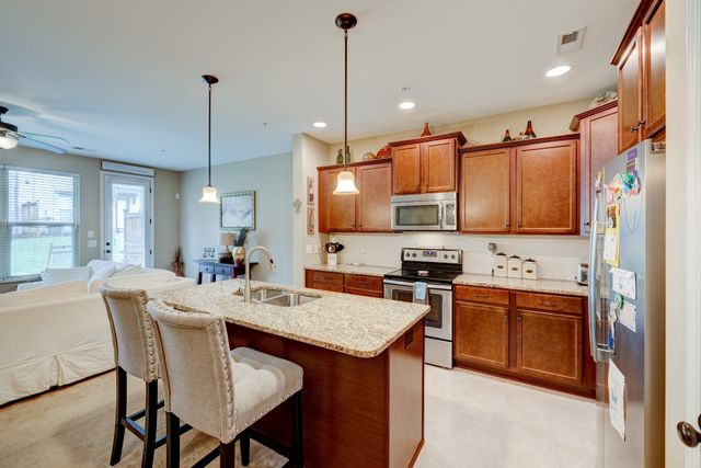 206 Bixby Private Ln, Hendersonville, TN 37075