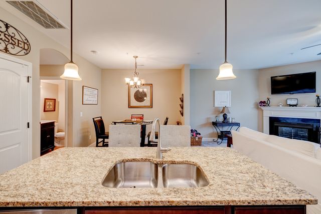 206 Bixby Private Ln, Hendersonville, TN 37075