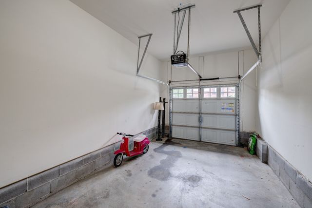 206 Bixby Private Ln, Hendersonville, TN 37075