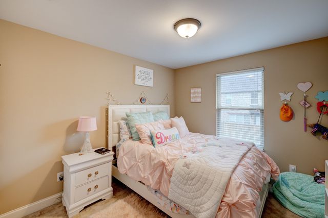 206 Bixby Private Ln, Hendersonville, TN 37075