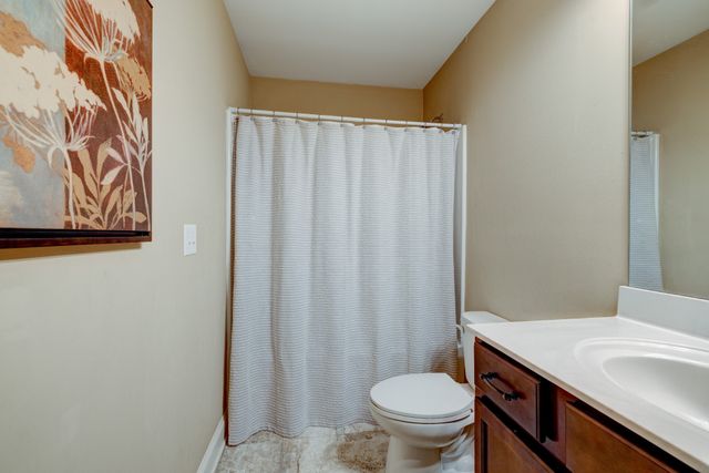 206 Bixby Private Ln, Hendersonville, TN 37075