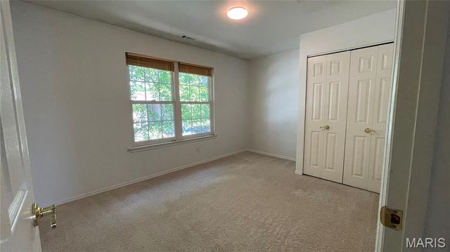 1005 Sugar Creek Court 7, St Peters, MO 63376