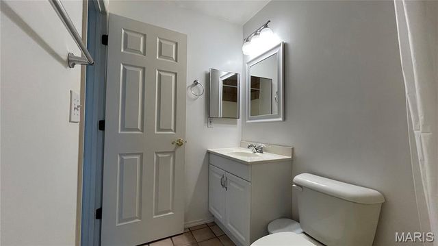 1005 Sugar Creek Court 7, St Peters, MO 63376