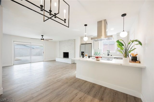 6416 Bristol Way, Las Vegas, NV 89107