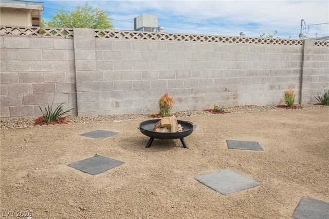 6416 Bristol Way, Las Vegas, NV 89107