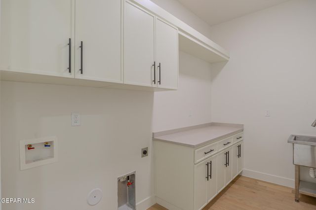 5660 RIO BONITO Circle, El Paso, TX 79932