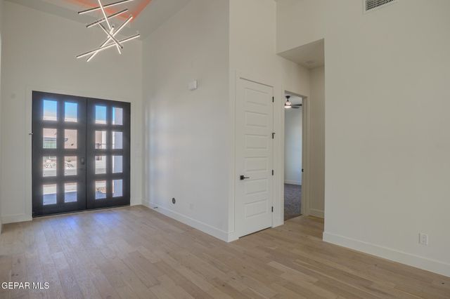 5660 RIO BONITO Circle, El Paso, TX 79932