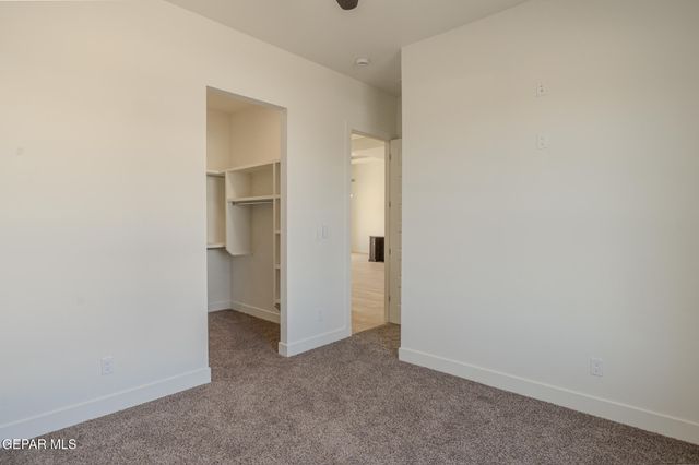 5660 RIO BONITO Circle, El Paso, TX 79932